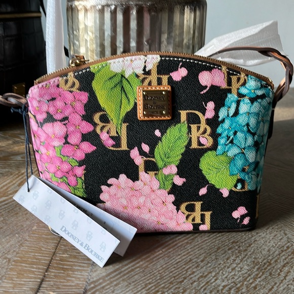 Dooney & Bourke Handbags - NWT Dooney and Bourke Black Background Hydrangea bag.